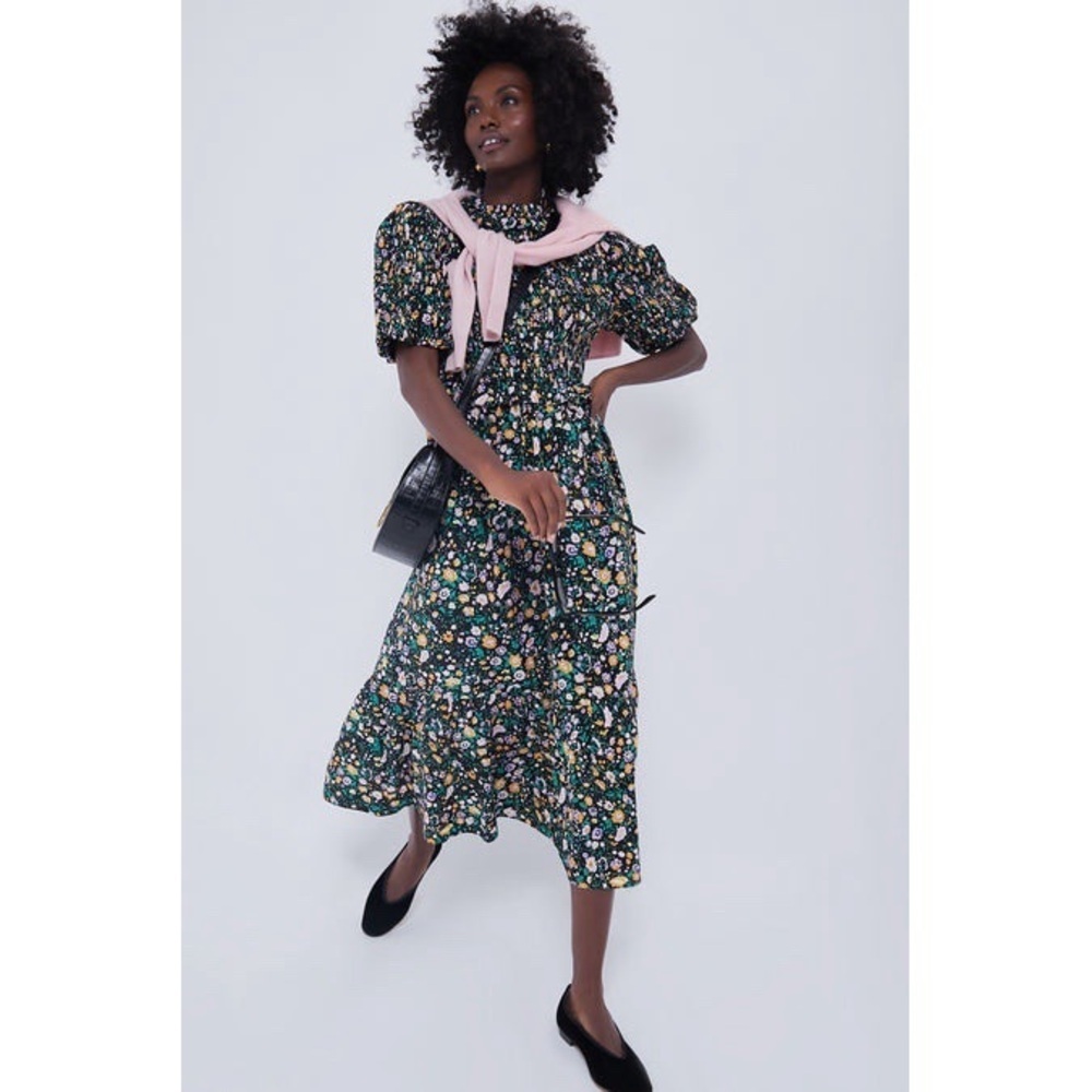 Hyacinth House Black Multi Floral Smocked Samantha Midi Dress Sz XS - Picture 2 of 11